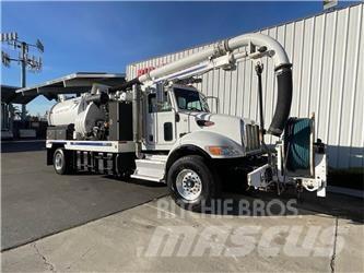 Peterbilt 348 Cisternové nákladné vozidlá