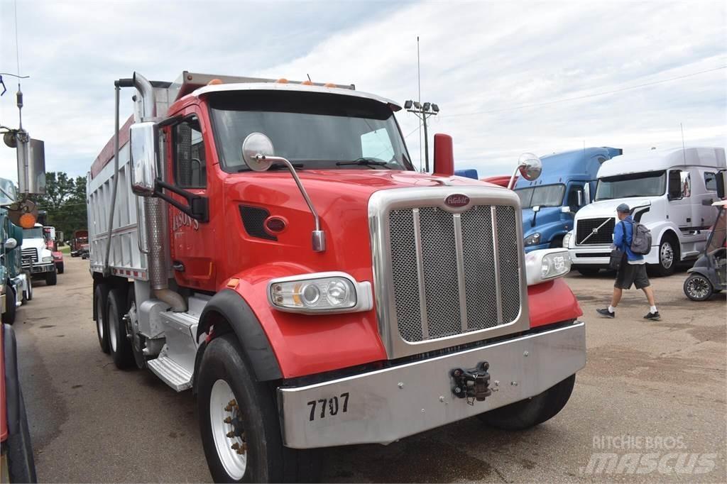 Peterbilt 567 Sklápače