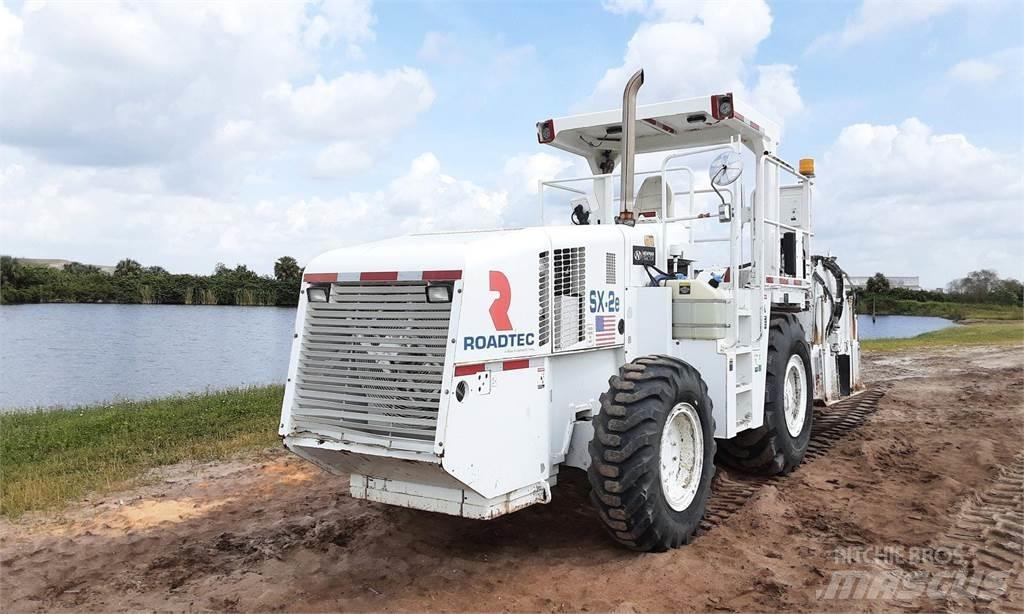 Roadtec SX2E Recyklovače asfaltu