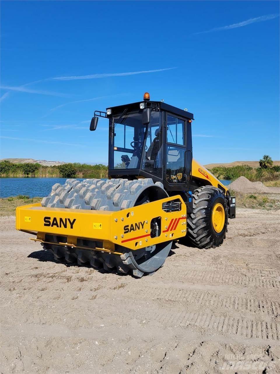 Sany SSR120C-8 Skládkové kompaktory