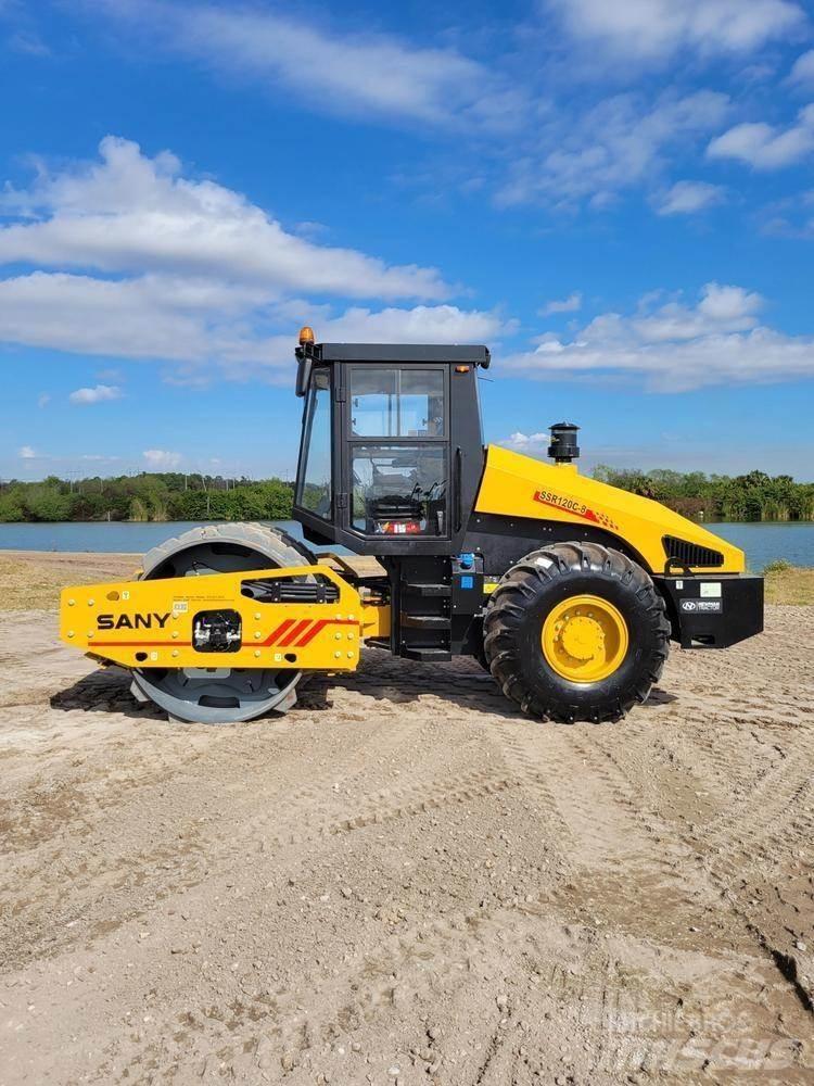 Sany SSR120C-8 Tandemové valce
