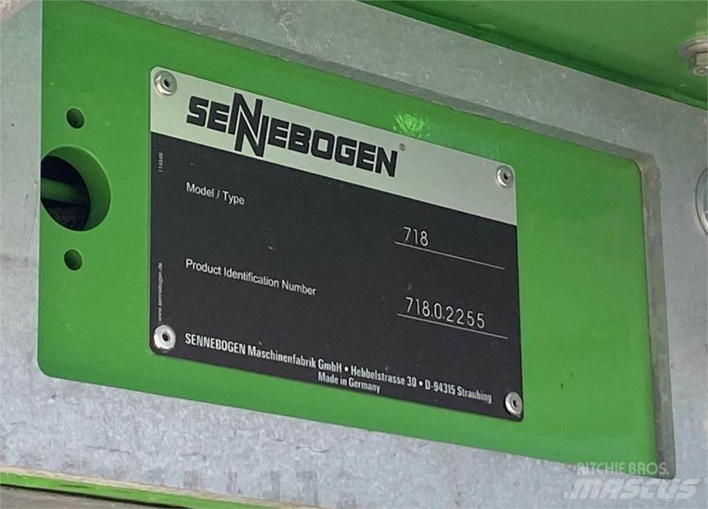 Sennebogen 718ME Stroje pre manipuláciu s odpadom