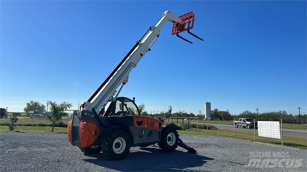 Snorkel SR9244 Teleskopické manipulátory
