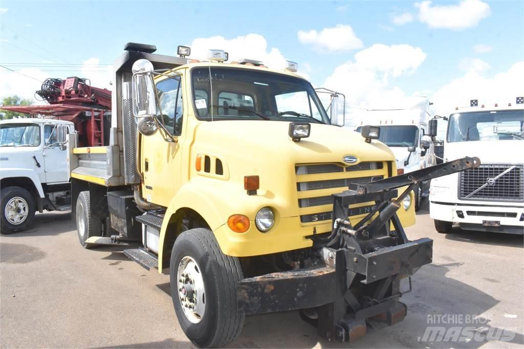 Sterling L7500 Sklápače