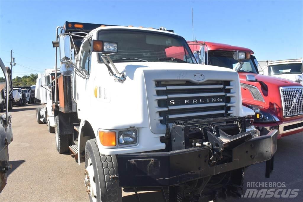 Sterling L7500 Sklápače