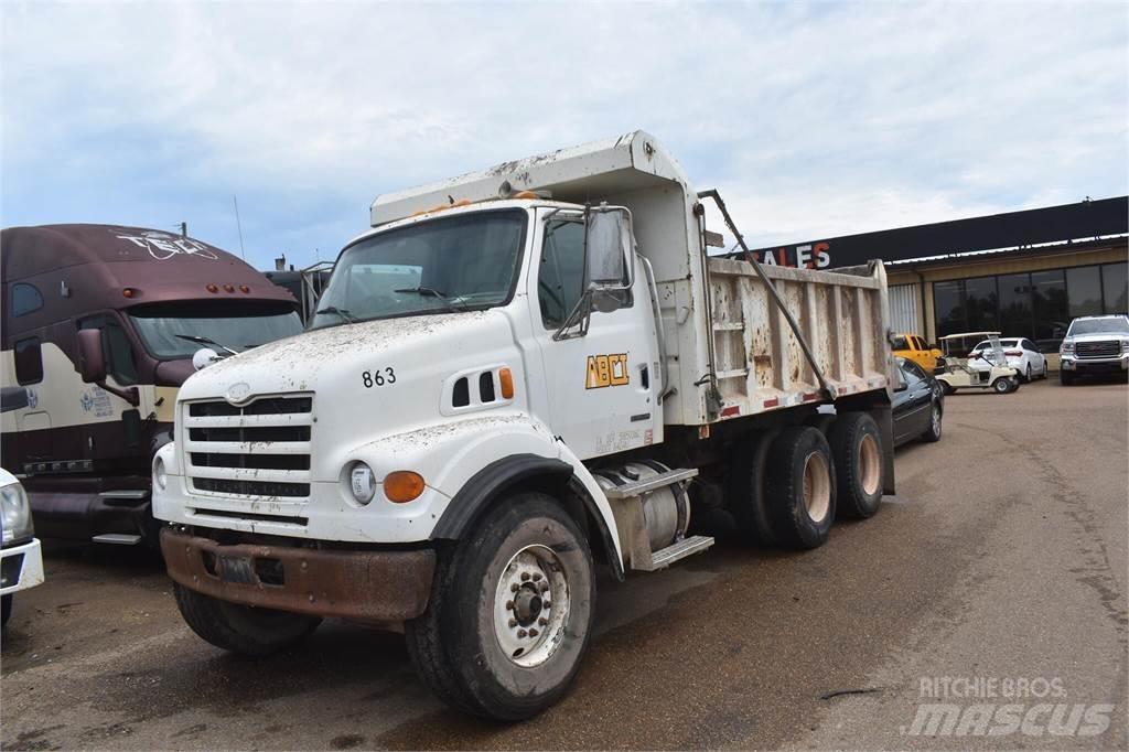 Sterling L7500 Sklápače