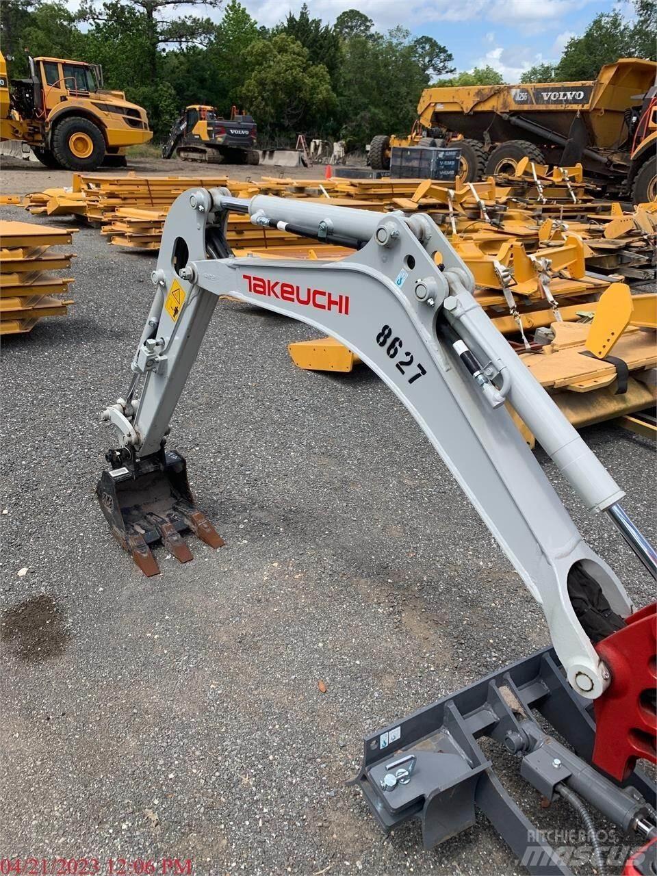 Takeuchi TB210R Mini rýpadlá < 7t