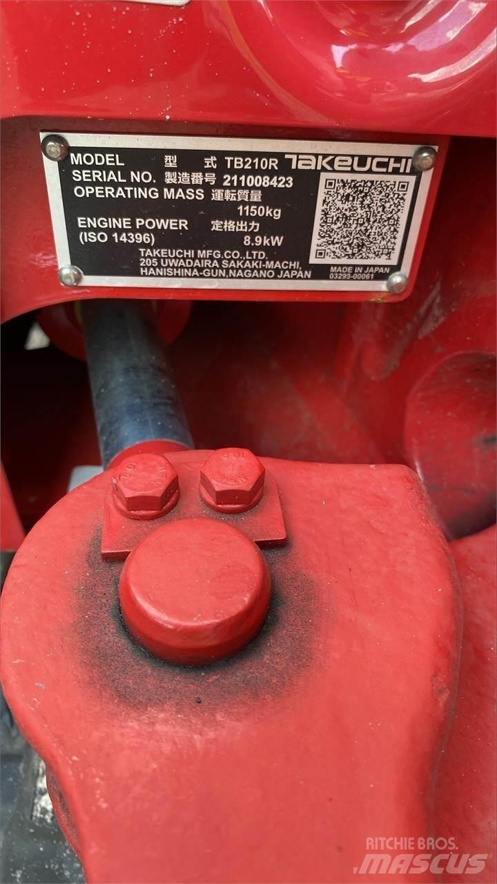 Takeuchi TB210R Mini rýpadlá < 7t
