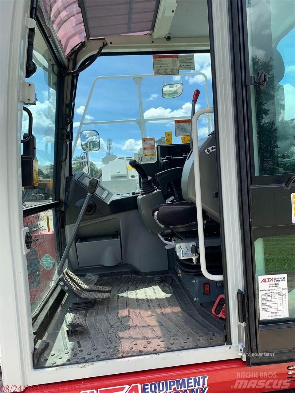 Takeuchi TB2150 Pásové rýpadlá