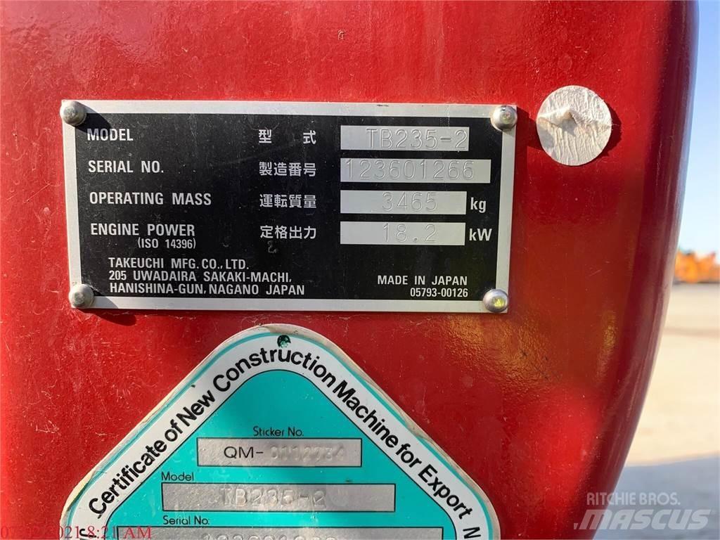 Takeuchi TB235-2 Mini rýpadlá < 7t