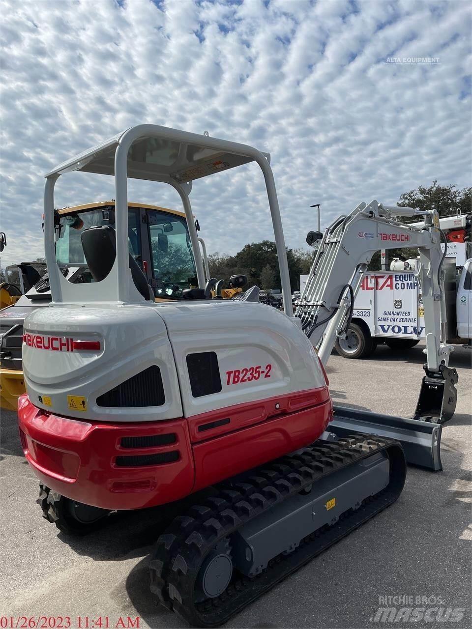 Takeuchi TB235-2 Mini rýpadlá < 7t