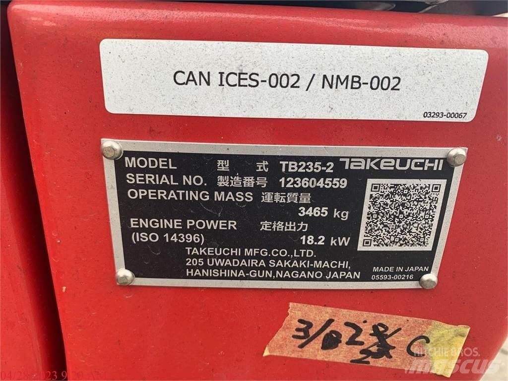 Takeuchi TB235-2 Mini rýpadlá < 7t