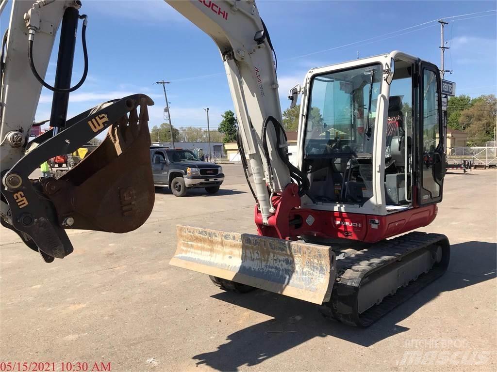 Takeuchi TB250-2 Mini rýpadlá < 7t