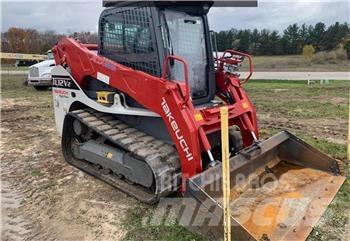 Takeuchi TL12V2 Šmykom riadené nakladače
