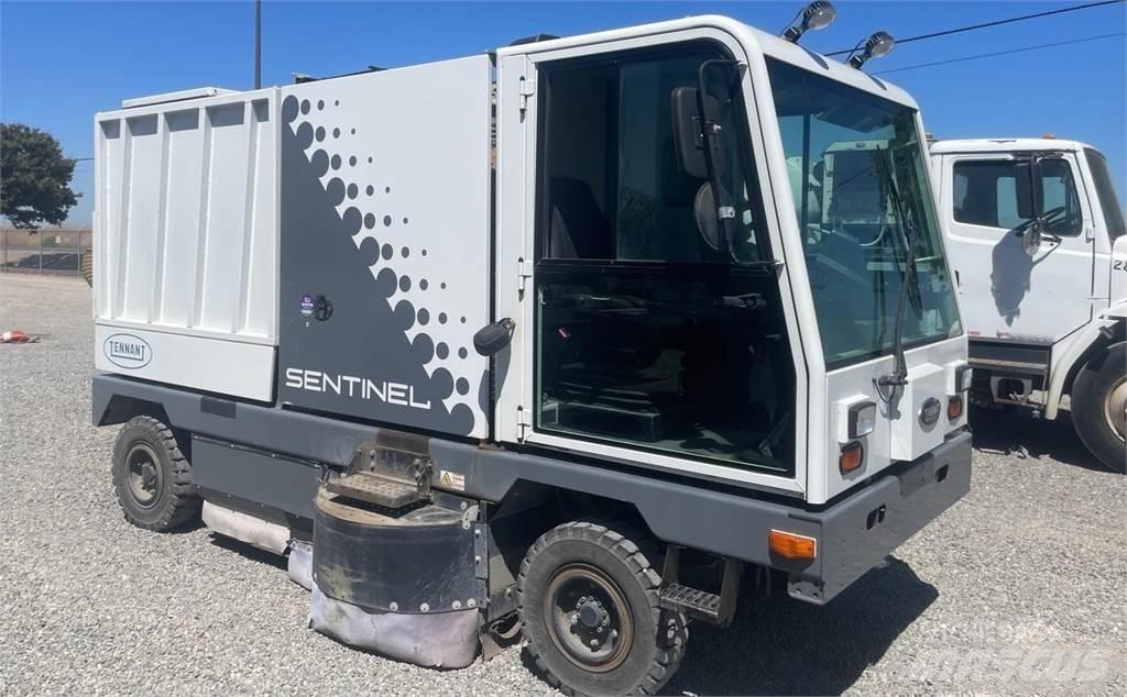 Tennant SENTINEL Zametacie stroje