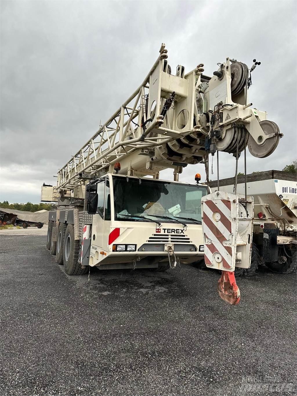 Terex Demag AC 80-2 Univerzálne terénne žeriavy