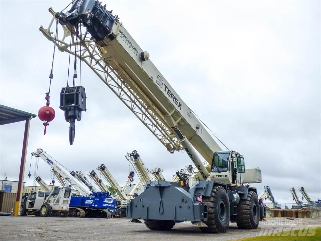 Terex RT130 Žeriavy pre ťažký terén