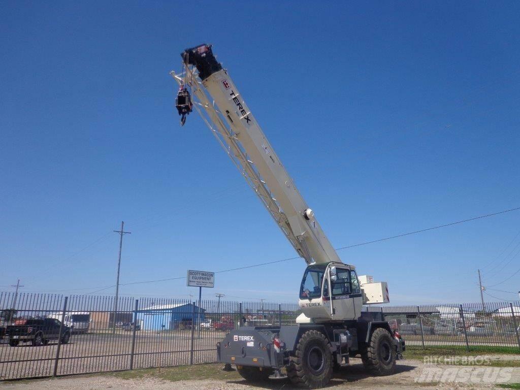 Terex RT230-1 Žeriavy pre ťažký terén