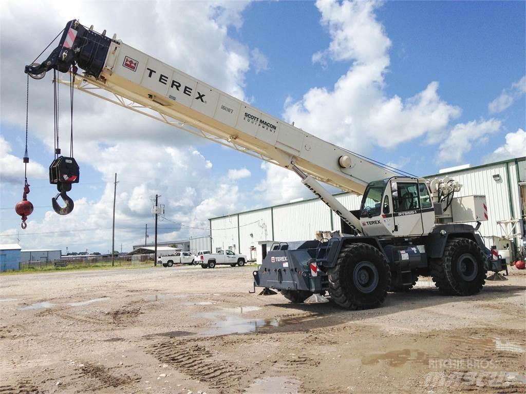 Terex RT555-1 Žeriavy pre ťažký terén