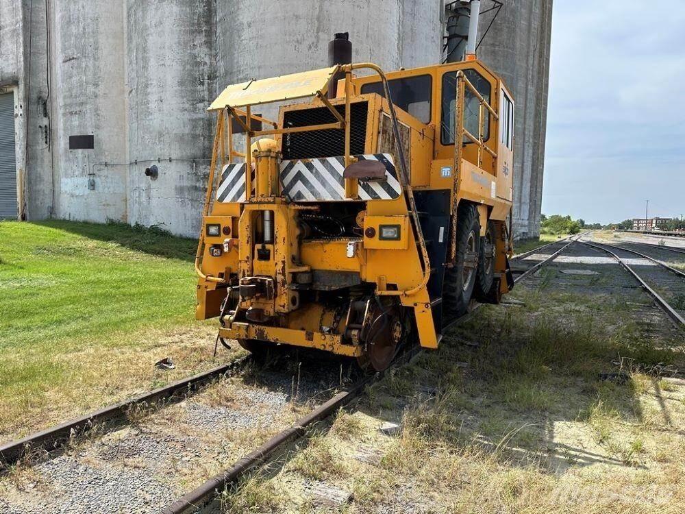  TRACKMOBILE 5500TM Stavebníctvo - ostatné