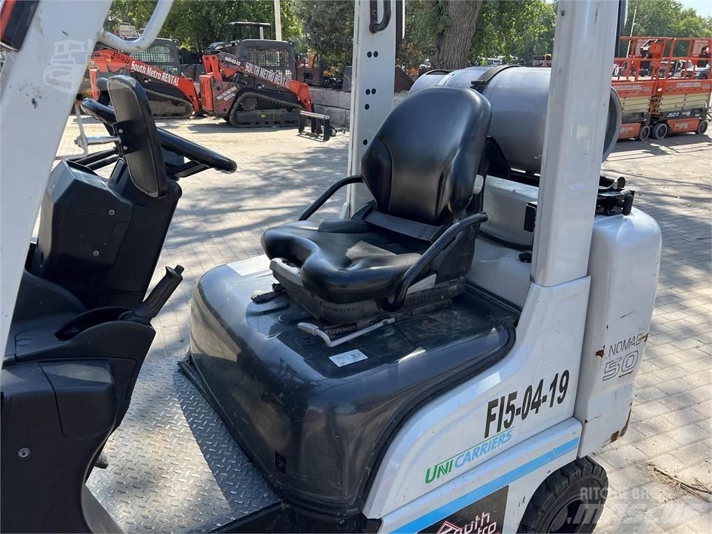 UniCarriers AF50 Iné