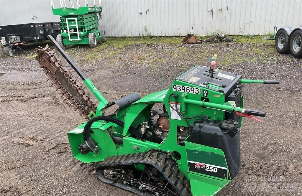 Vermeer RTX250 Rýhovače