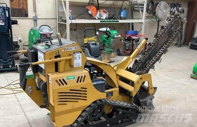 Vermeer RTX250 Rýhovače