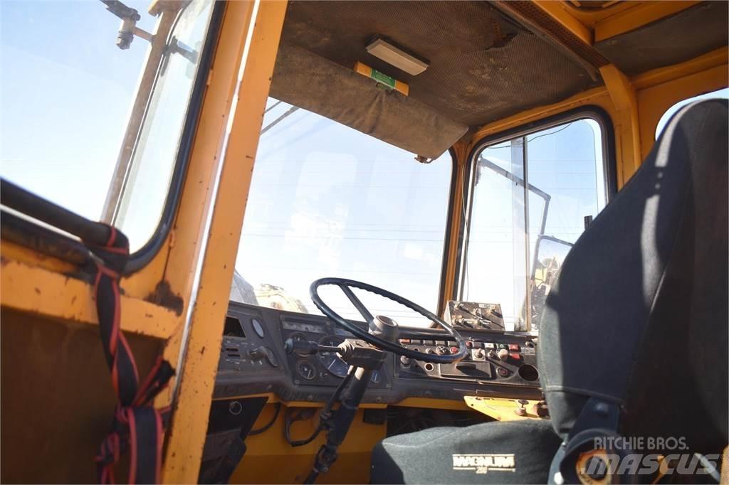 Volvo A25 Kĺbové nákladné autá