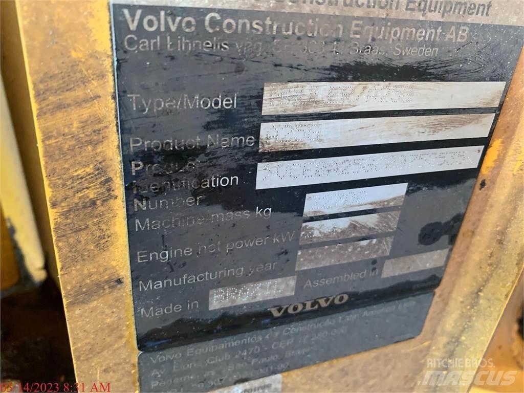 Volvo A25G Kĺbové nákladné autá