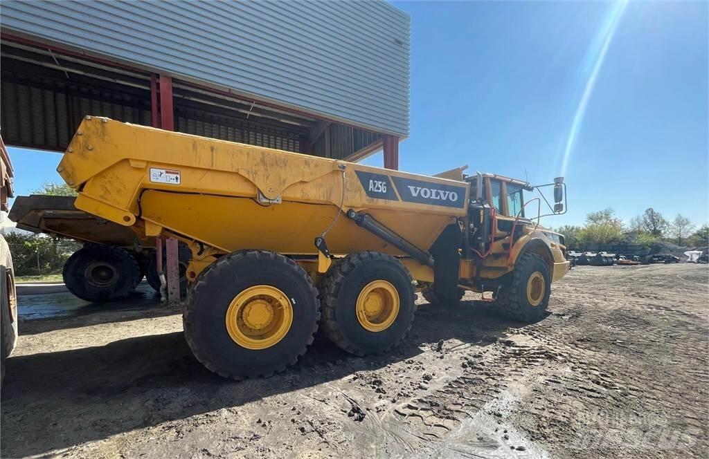 Volvo A25G Kĺbové nákladné autá