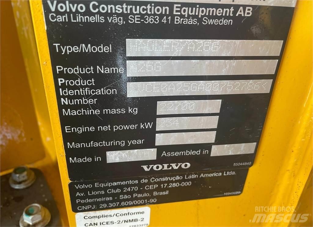 Volvo A25G Kĺbové nákladné autá