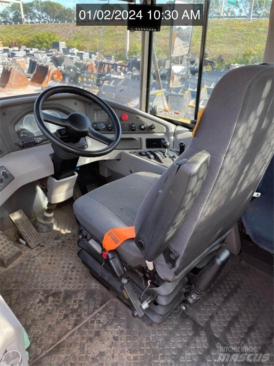 Volvo A30G Kĺbové nákladné autá