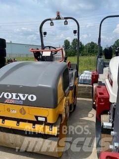Volvo CR30B Kombinované valce