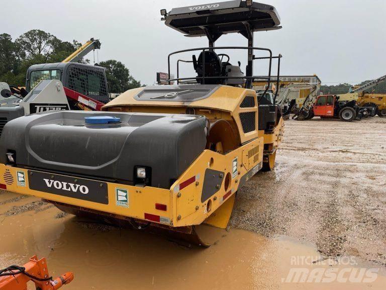 Volvo DD120B Tandemové valce