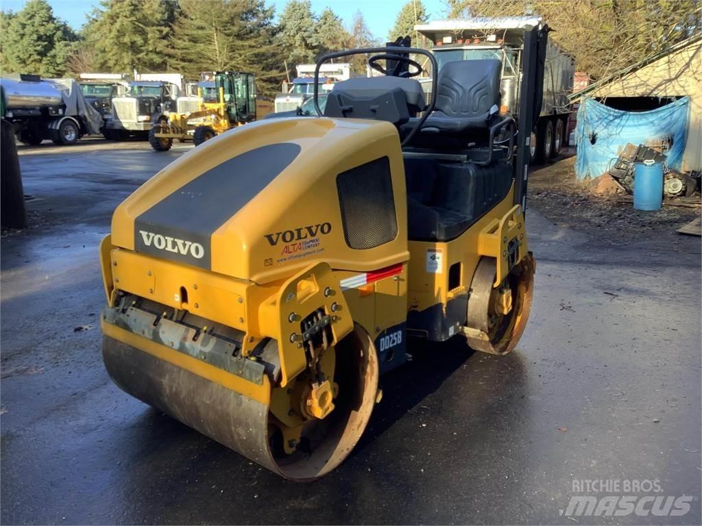 Volvo DD25B Tandemové valce