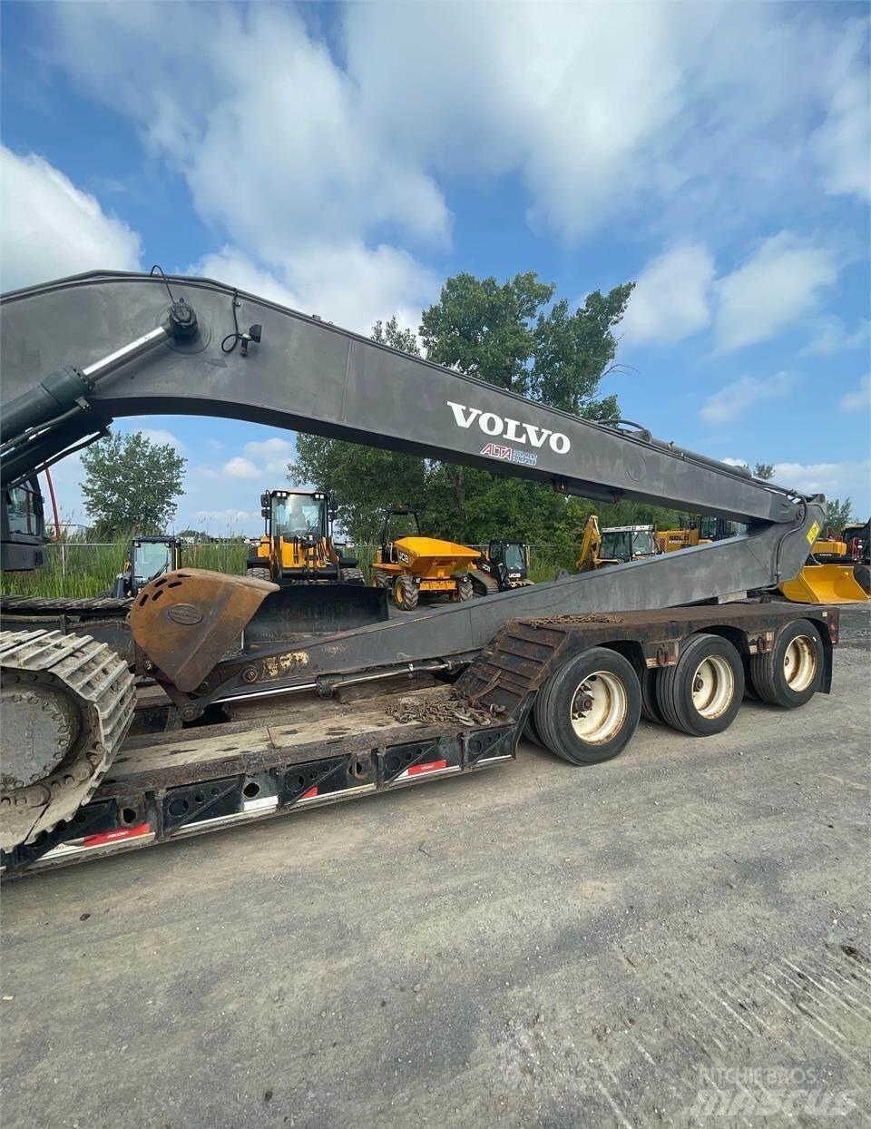 Volvo EC250E LR Pásové rýpadlá