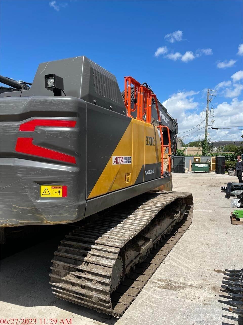 Volvo EC300EL Pásové rýpadlá
