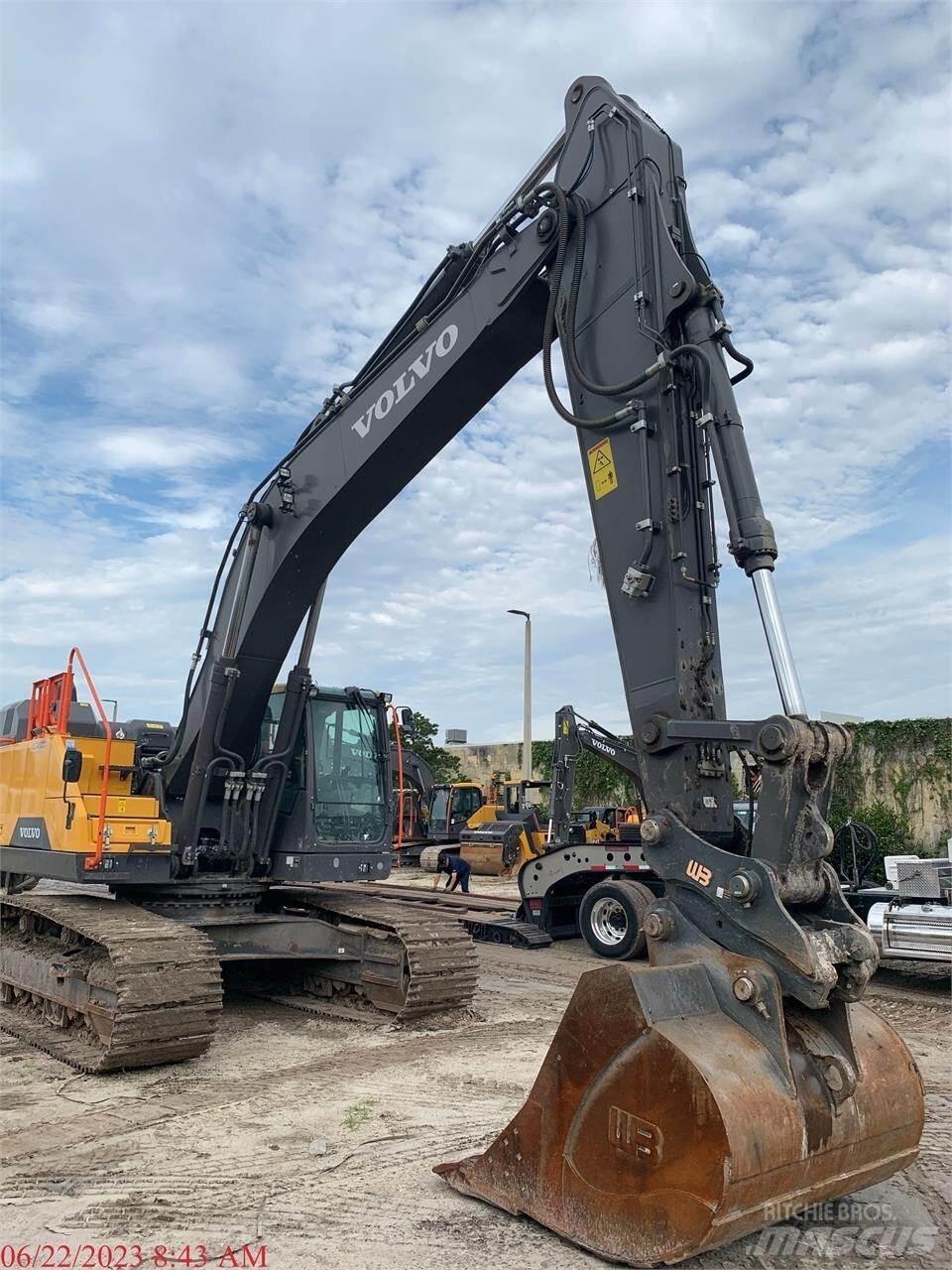 Volvo EC350EL Pásové rýpadlá