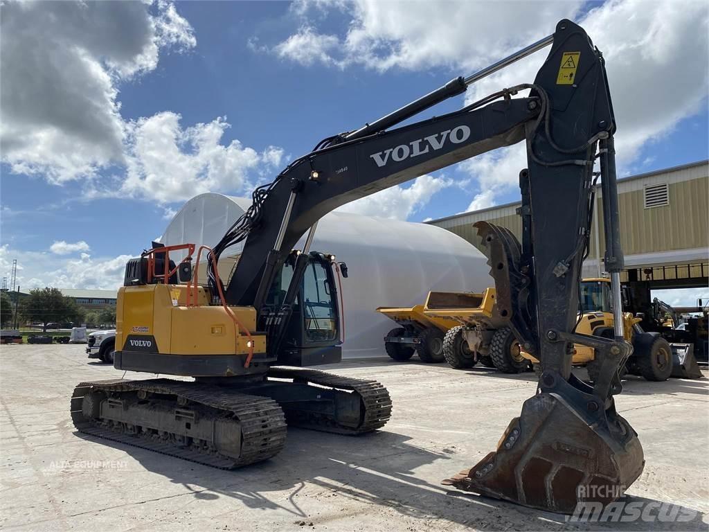 Volvo ECR235EL Pásové rýpadlá