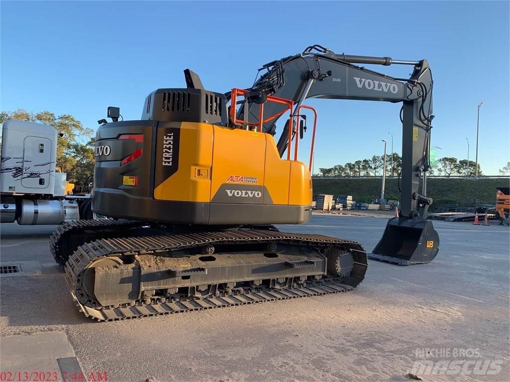 Volvo ECR235EL Pásové rýpadlá