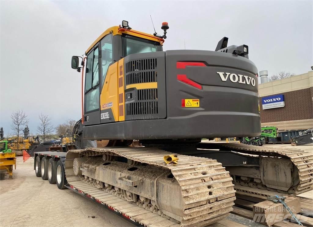 Volvo ECR235EL Pásové rýpadlá