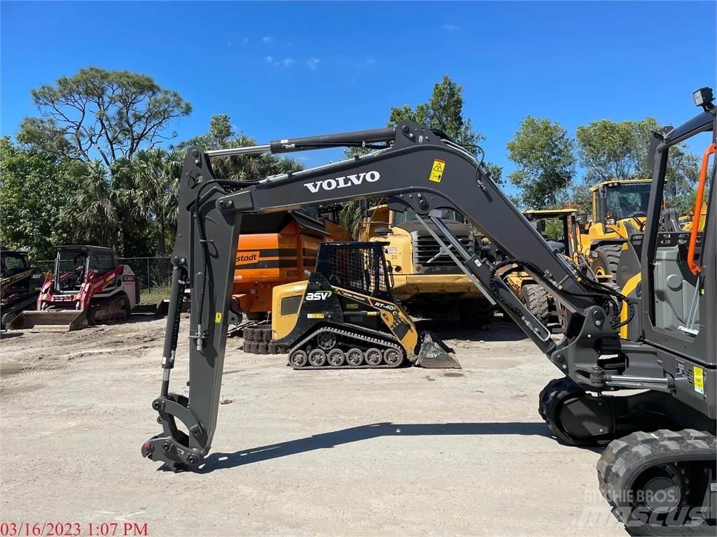 Volvo ECR58F Pásové rýpadlá