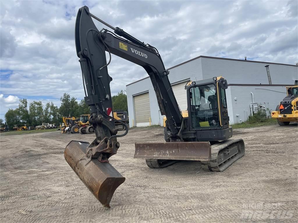Volvo ECR88D Pásové rýpadlá