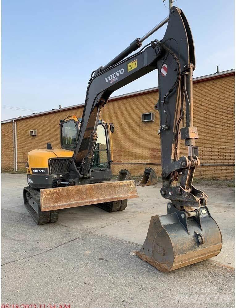Volvo ECR88D Pásové rýpadlá