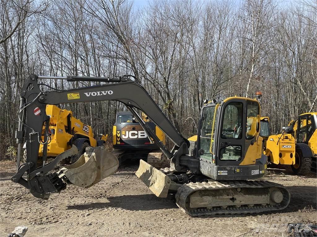 Volvo ECR88D Pásové rýpadlá