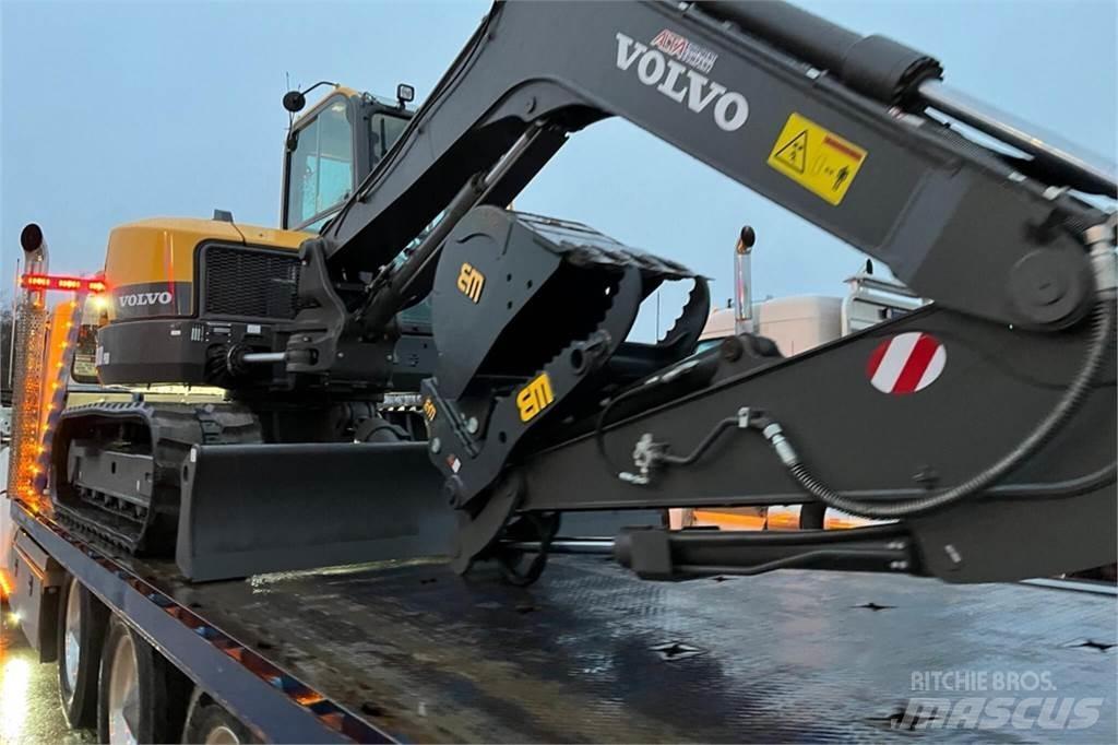 Volvo ECR88D Pásové rýpadlá