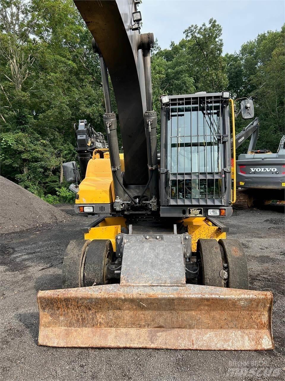 Volvo EW210D Kolesové rýpadlá