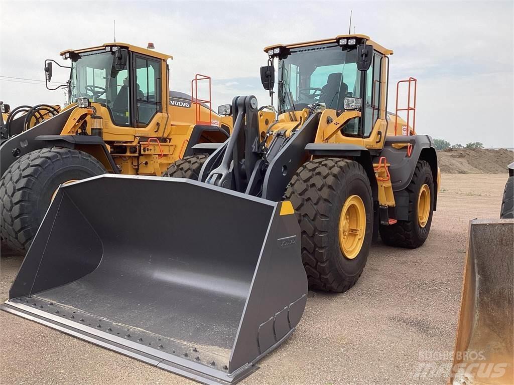 Volvo L110H Kolesové nakladače