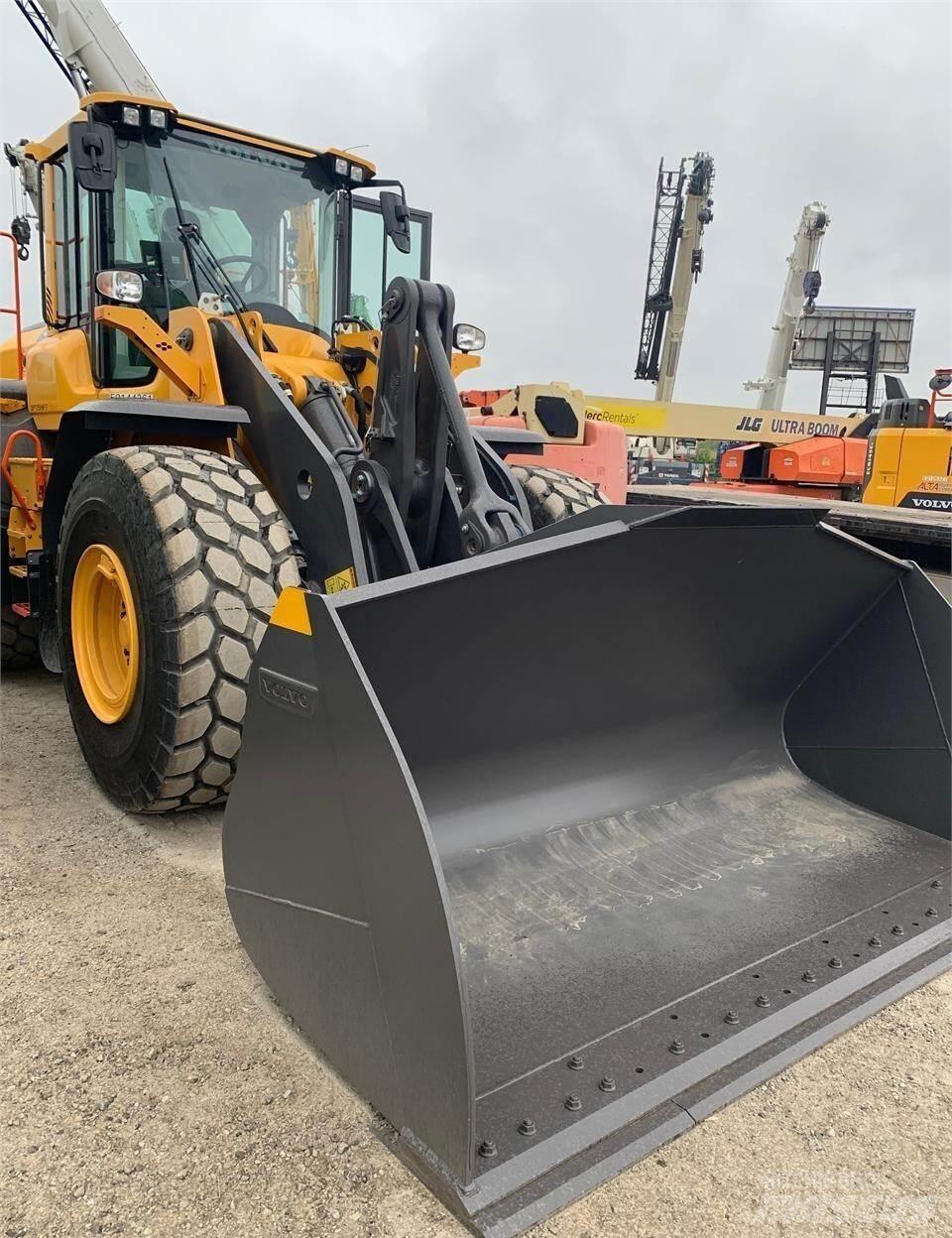 Volvo L120H Kolesové nakladače
