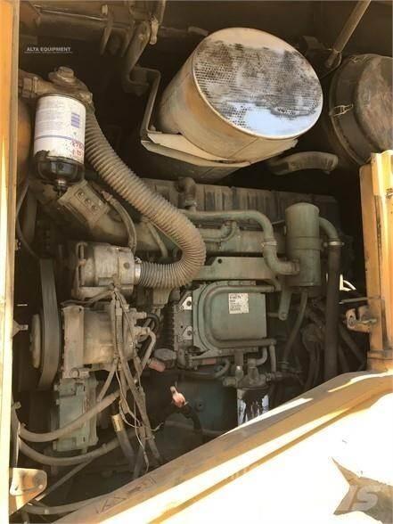 Volvo L220E Kolesové nakladače